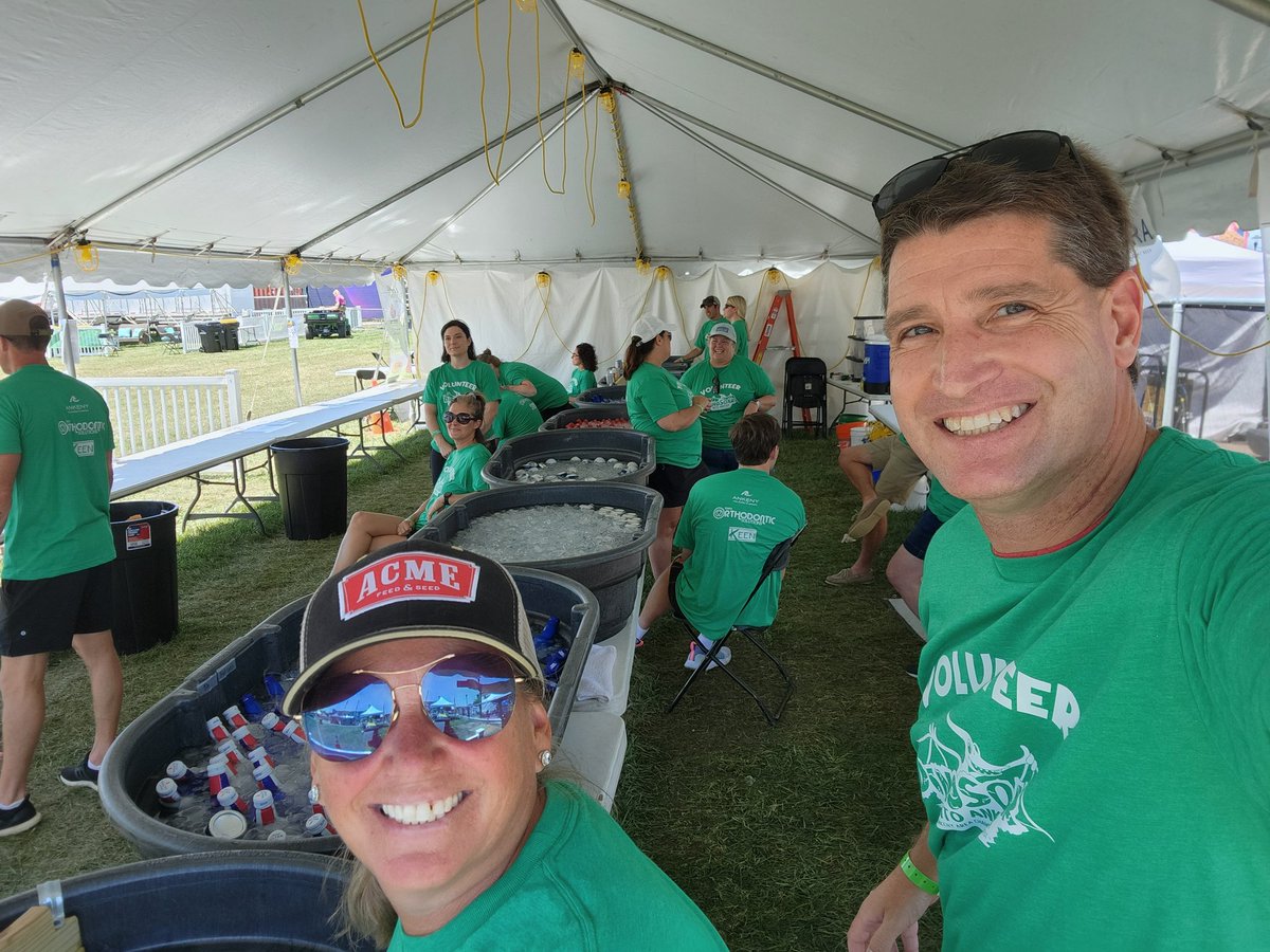 RipleySportClub's tweet photo. @AHS_HawkSoccer ready te serve you at summerfest. Come and get your cold ones. https://t.co/qzepYvxFFK