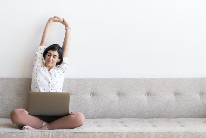 engagedlyInc's tweet photo. #Wellbeing At Work - The Remote Edition [#Infographic]  
https://t.co/NPPEI0Wxib
.
#Follow @engagedlyInc for more updates.
.
#OneMinuteRead #RemoteWork #HR #HumanResources #Engagedly https://t.co/LagiYEzltW