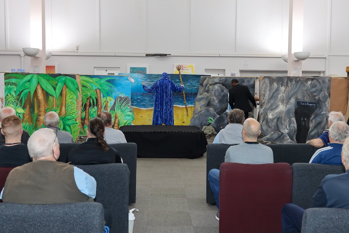 Dr Rowan Mackenzie tweet media