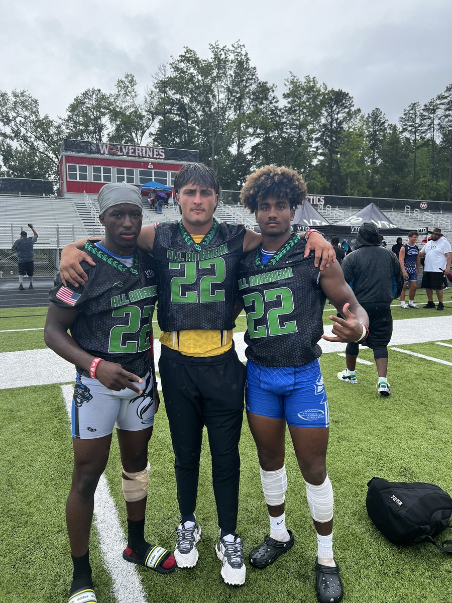 Fayetteville boys out here cleaning up! <a href="/KinggCaryy/">Jacary Lightsey💫🌴</a> <a href="/omarhouston12/">omar houston</a> <a href="/ColeWilson_7/">Cole Wilson</a>