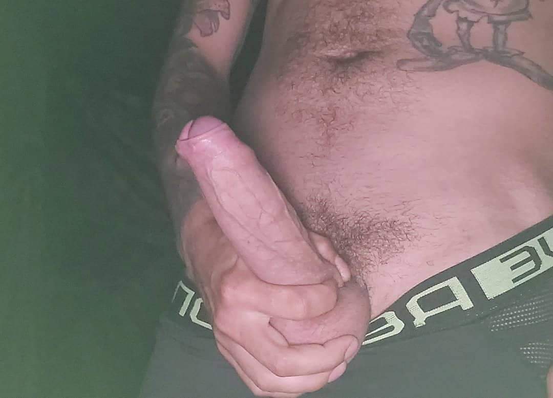 c_cazando's tweet photo. Que rico este militar ufff pa que me haga la rusa en el culo uf https://t.co/4yQKyVOJMM