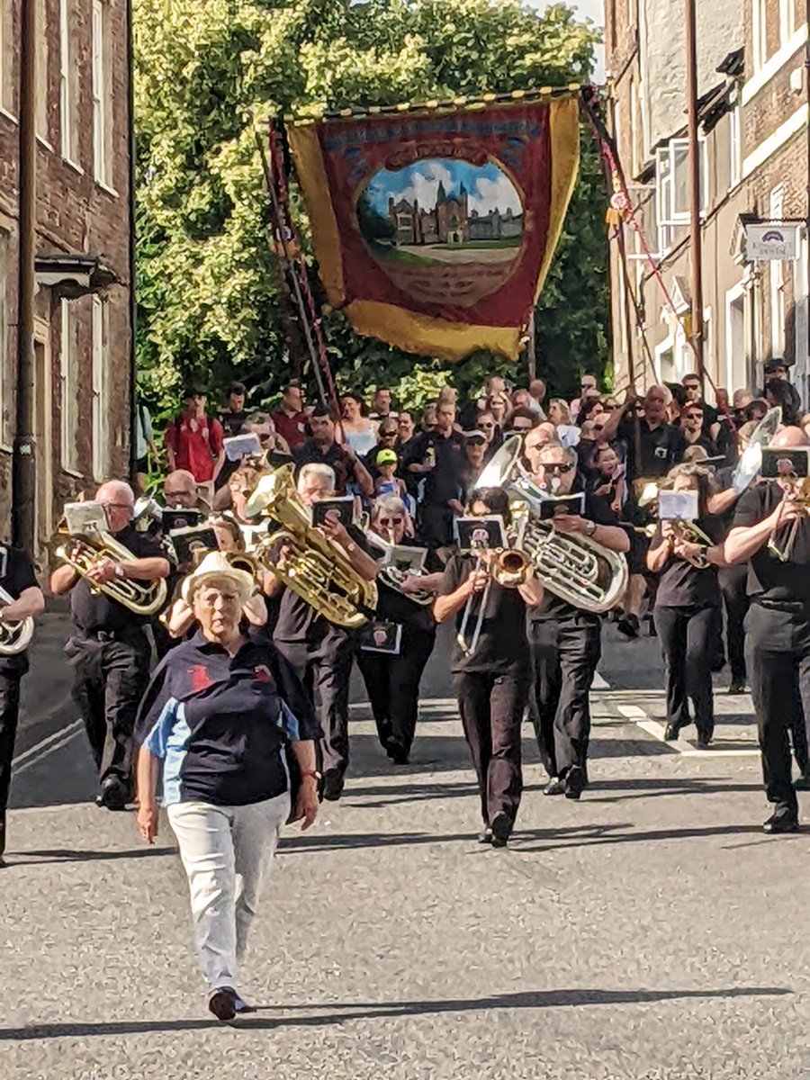 CockneyUpNorf's tweet photo. #DurhamMinersGala 2022
@DurhamGala
@jackdrumuk
@BPandEband
#Cornforth
#Ferryhill
#Thrislington
#Easington
#Hunwick
#Bearpark and #Esh https://t.co/eZ5VXzni0a