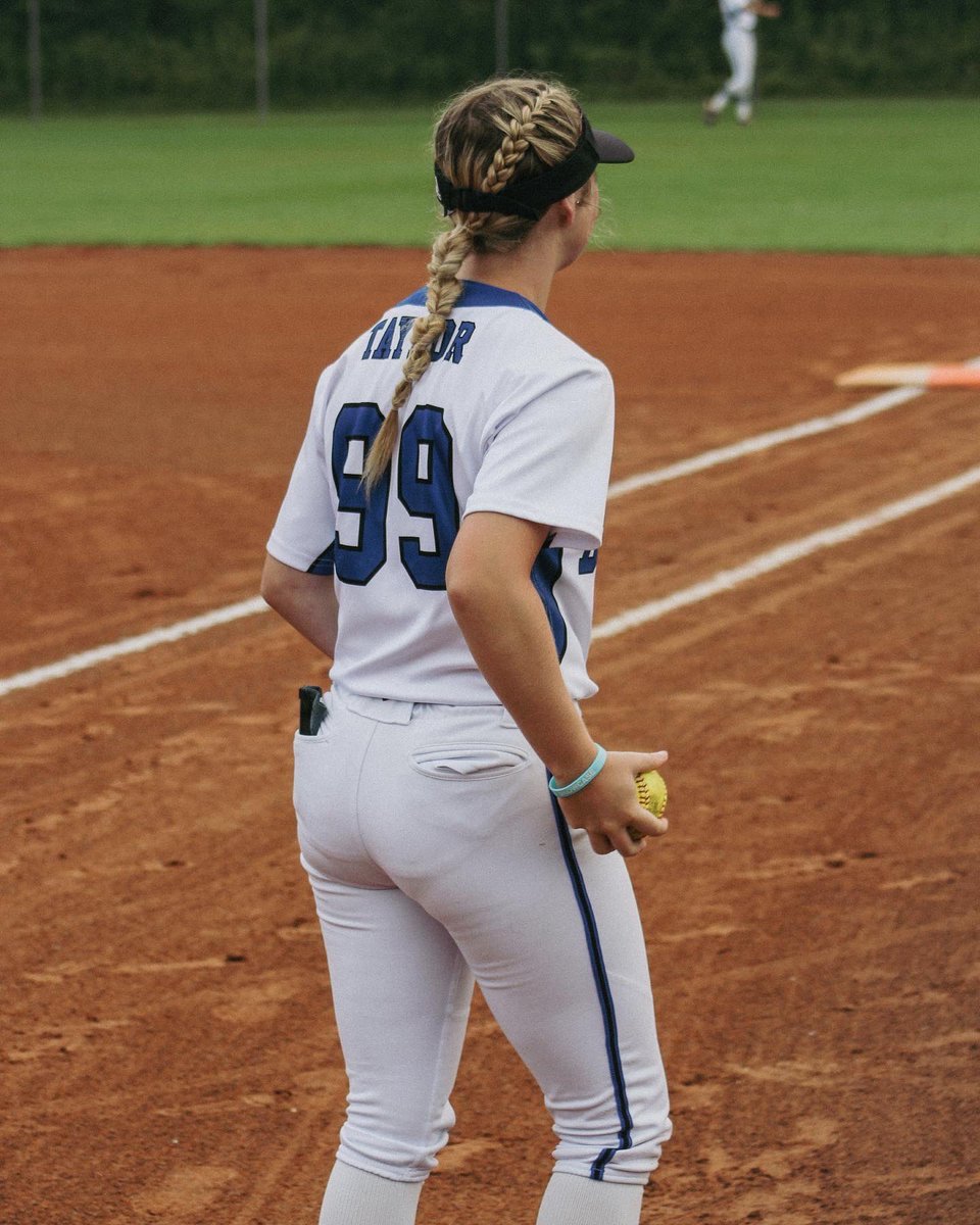 Shots from Kennworth Park this morning 📸 #18Ushowcase 🥎