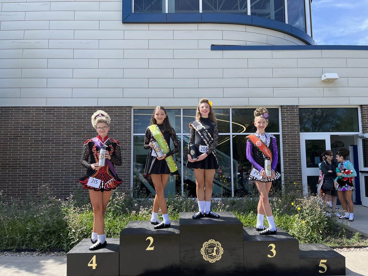 Flowercityfeis's tweet photo. Comp 513 https://t.co/WeJ5XI0KTg