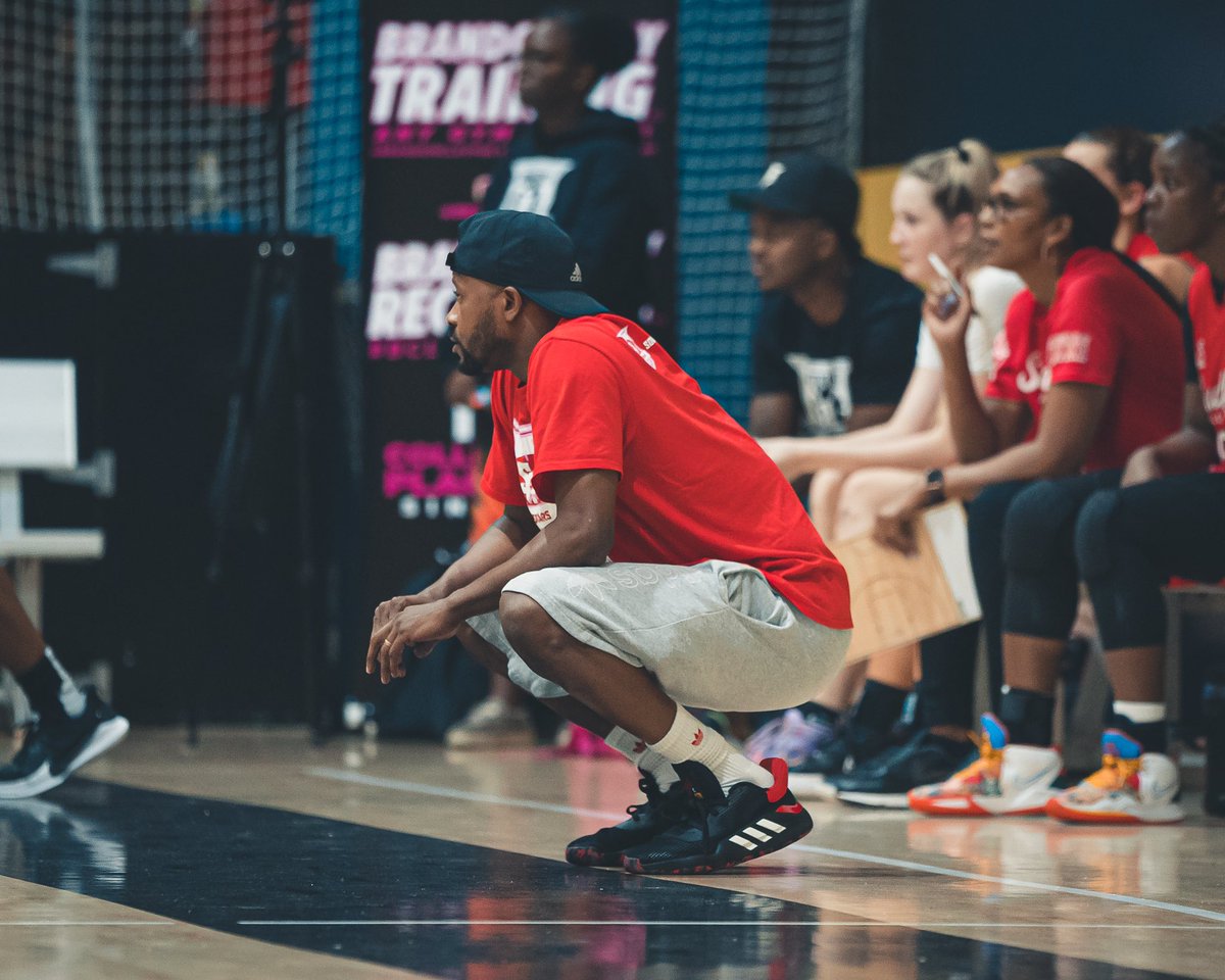 BrandonClayPSB's tweet photo. Brandon Clay Tourneys x @bclaytourneys

Next Up: 

Summer Invite South in ATL July 21-22
Elite 32 in ATL July 23-25

Program Stock 📈

Alaska TruGame
FBC Reign
Southeast All Stars
Vegas Bulldogs

📷 @LugardoTony 

REGISTER https://t.co/vTyxJdYHmA https://t.co/5ti0R9TFjM