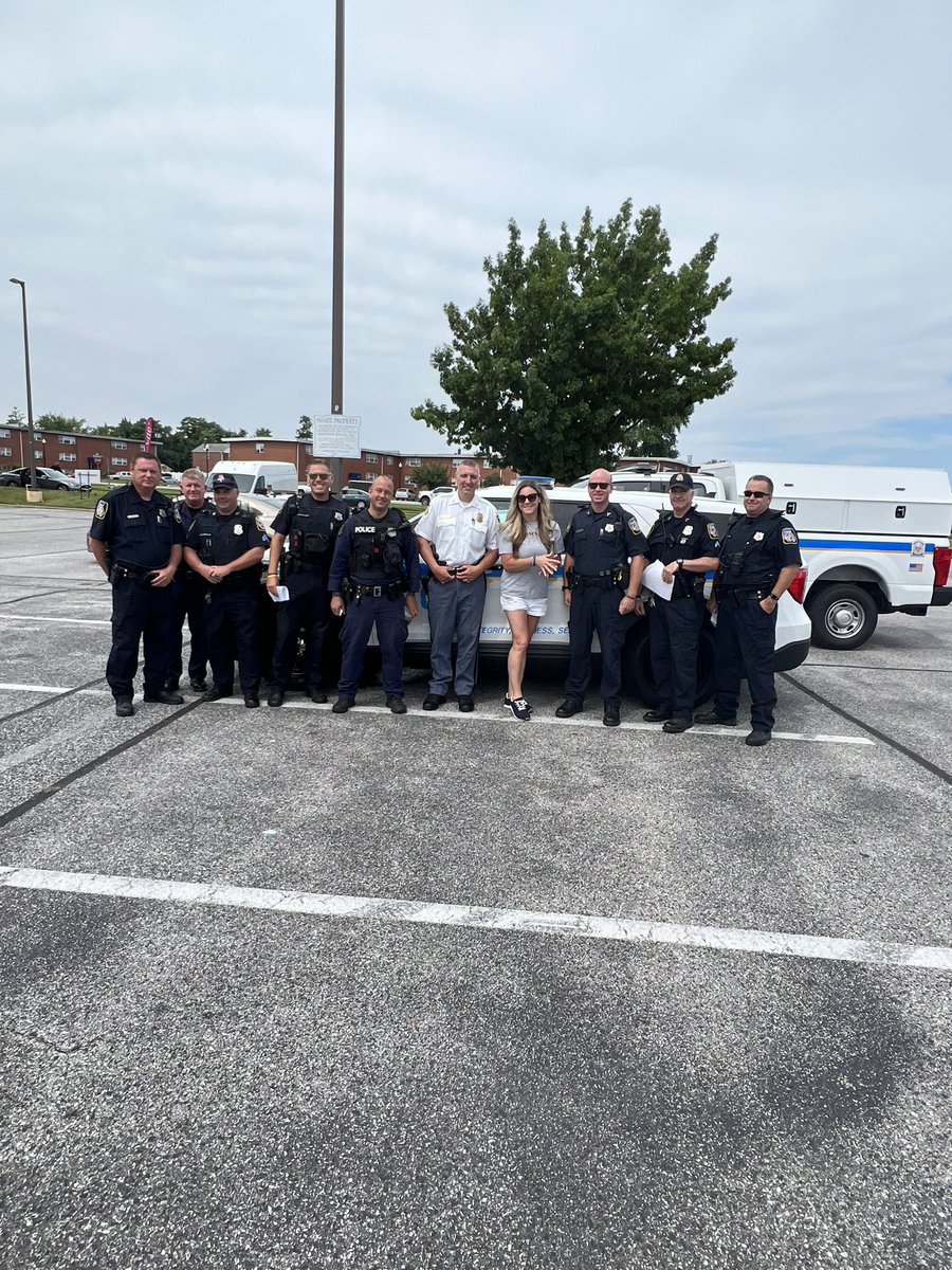 WeBackBlue's tweet photo. In Baltimore this morning for our Rally & Ride. Always supporting LEOs! #WeBackBlue https://t.co/tEDUG0zKwJ