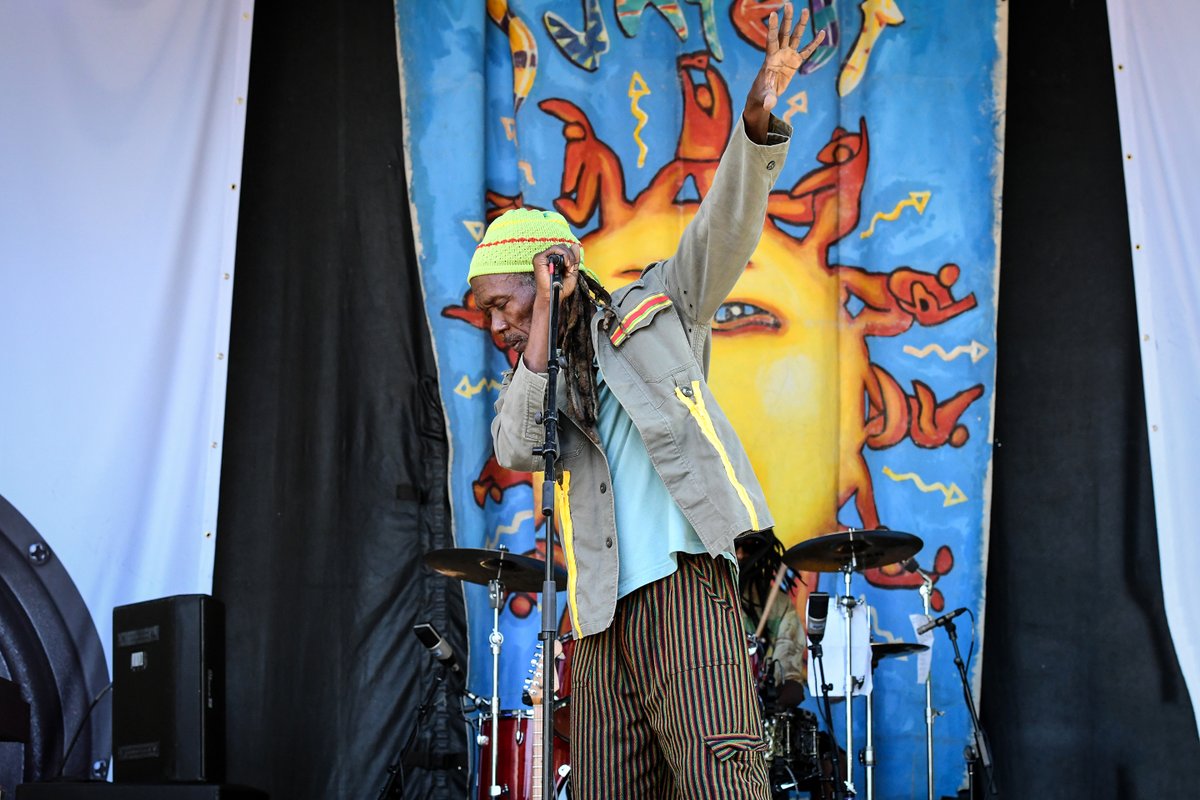 SunfestLDN's tweet photo. π WE'RE HAVING A BLAST π
Heading into Day 4 of #TDSunfest '22 we HAVE 2 take a moment to thank everyone who has come out & made this year's festival one of the best yet!
What's been your favourite moment so far?
#supportallartists #musicisessential #ldnont
π· @writerwinston https://t.co/B9fV2EOQjT