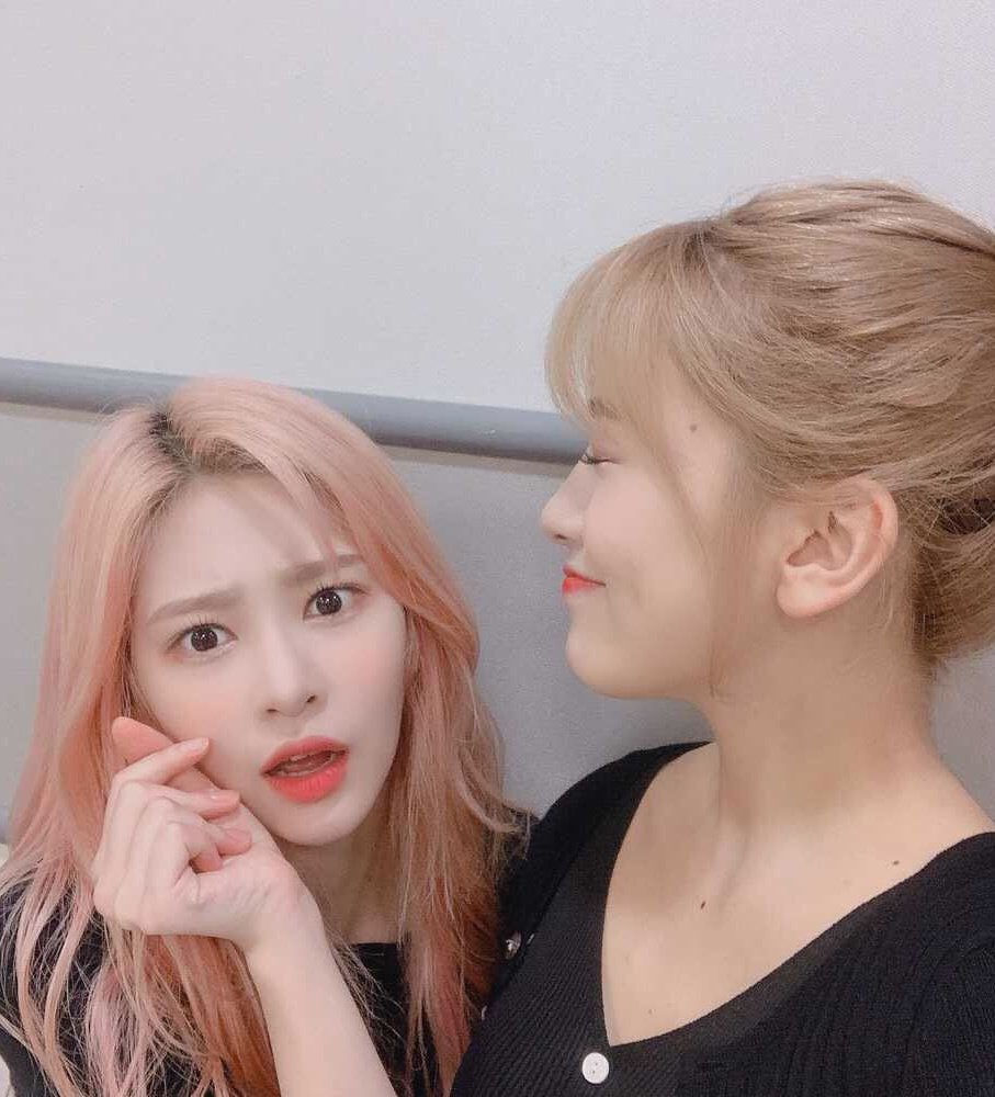 timetoanyujin's tweet photo. 190711 민주 프메

#아이브 #IVE #안유진 #AnYujin
#0711의_안유진 https://t.co/EhBRhVycok