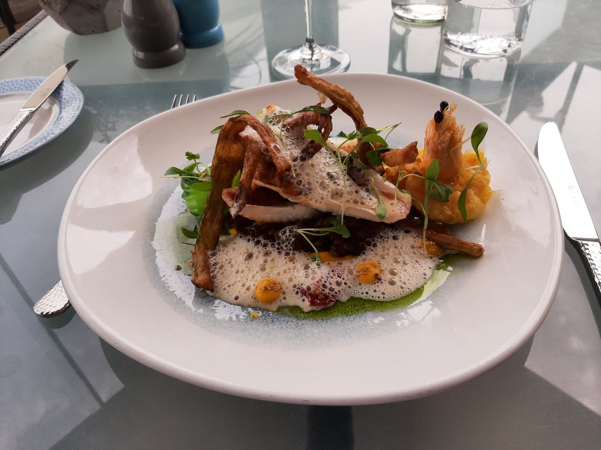 MichelinGuideUK's tweet photo. Classic @michaelcaines dishes and terrific views 
@covemaenporth #Cornwall
https://t.co/UJCGNk5PQp https://t.co/bYmEbjVc3Q
