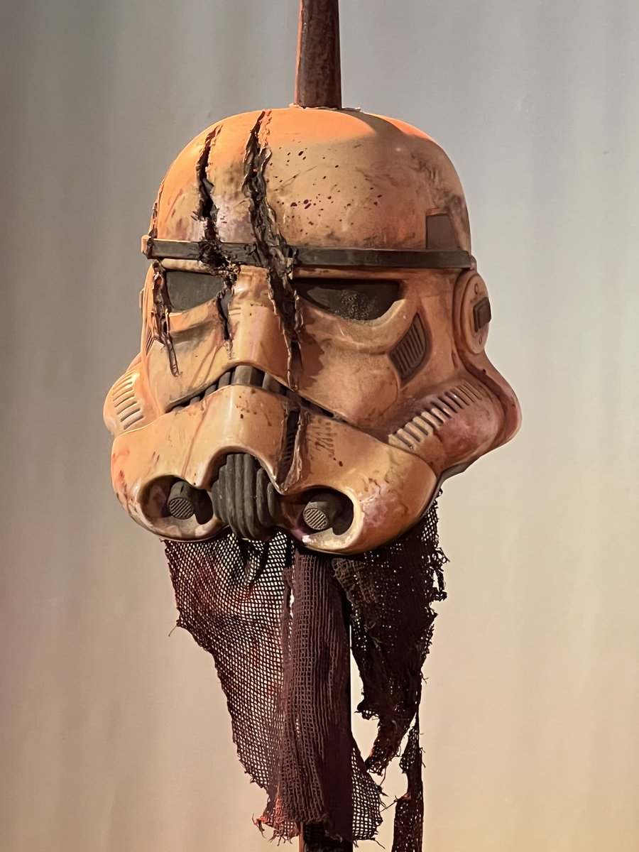 Jester3179's tweet image. #swc22 #jesterproductions one ☝️ f the coolest props ever!