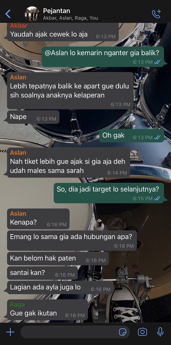 Erina tweet media
