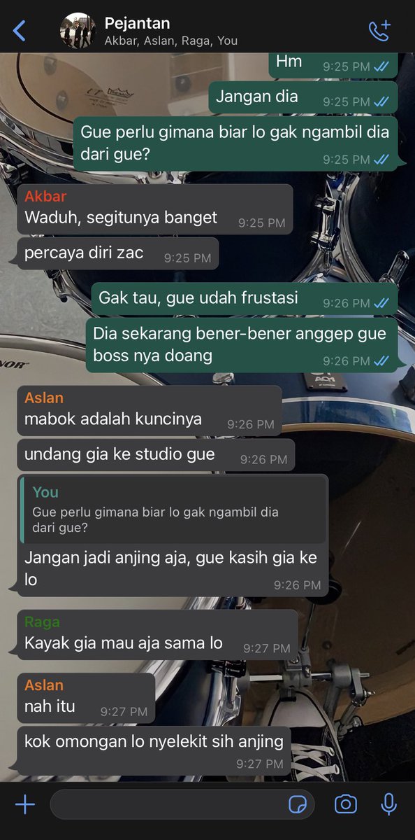 Erina tweet media