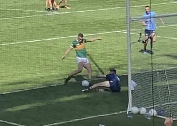 coachshanerice's tweet photo. Ball was there to be kicked. Nonesense talk to be a red card. https://t.co/LRzGMu7Thj