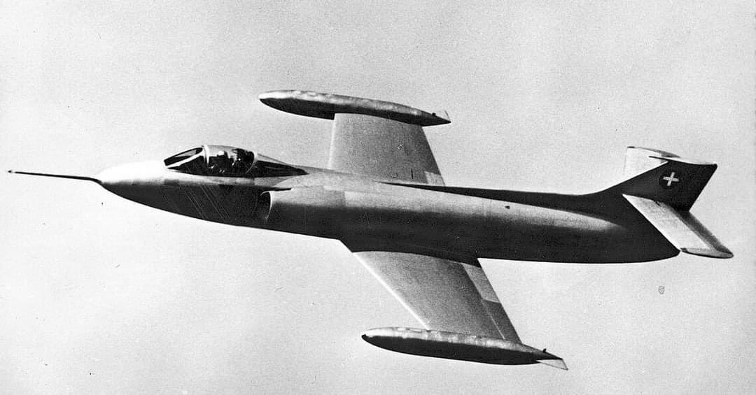 CcibChris's tweet photo. FFA P-16 Swiss prototype ground attack jet fighter designed and produced by aircraft manufacturer Flug- und Fahrzeugwerke Altenrhein (FFA). Switzerland's second attempt to develop a domestically designed and manufactured jet fighter, following EFW N-20. https://t.co/qLBRl9RRqE