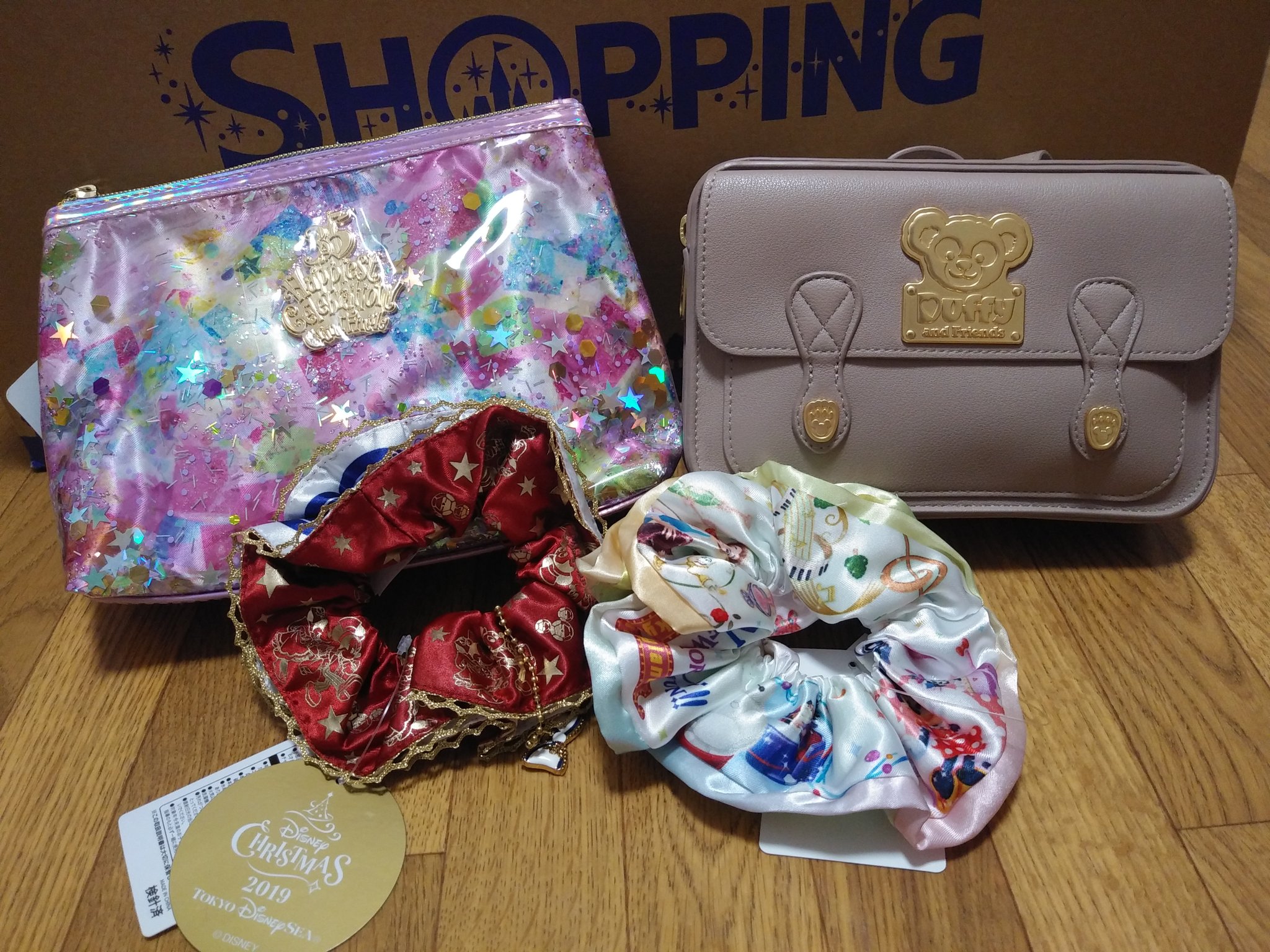 Chip And Dale ディズニーグッズお譲り用 Chipand Twitter