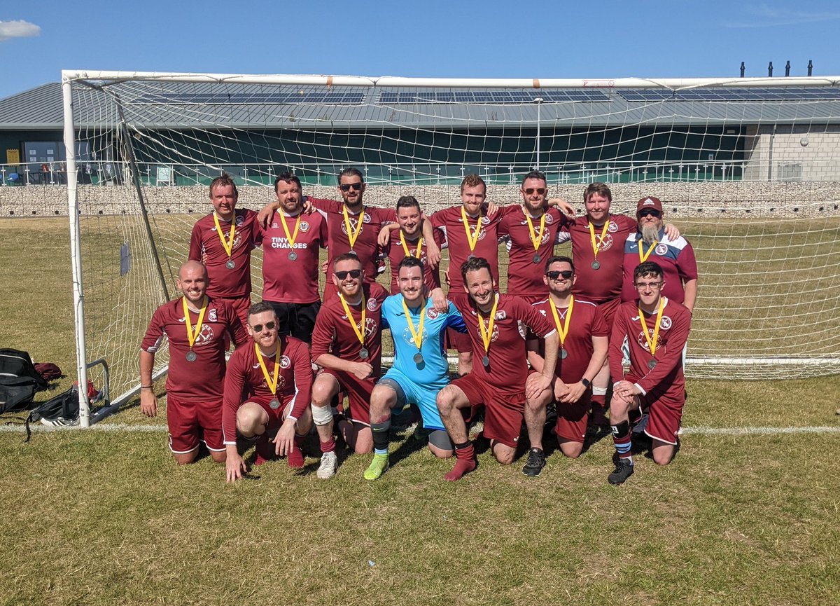 Real Maroon tweet media