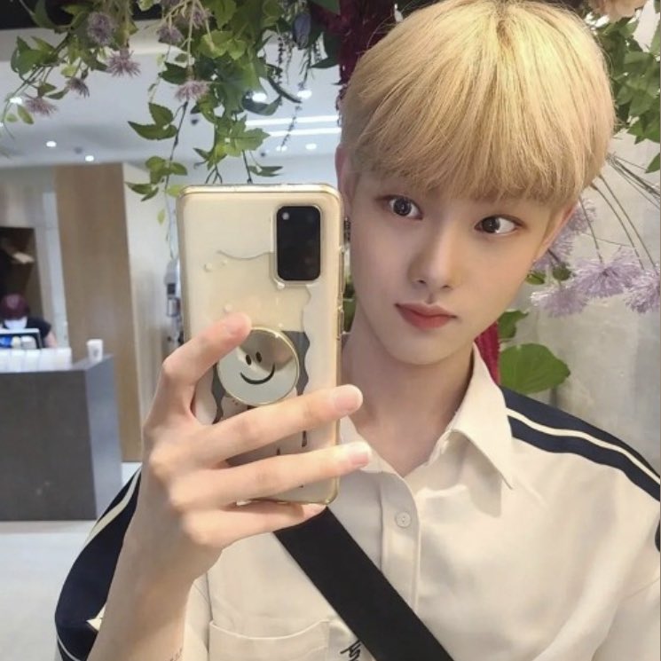 CHIHOONFEED's tweet photo. #치훈 soundcloud update 🌱💐 https://t.co/1yFf6Tjr6I