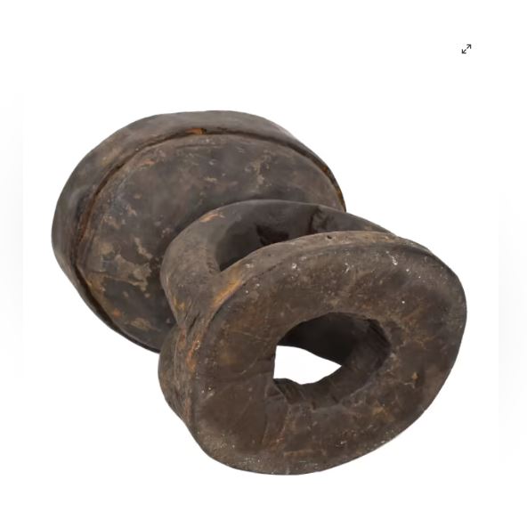 Bamileke Divination Bowl Wood Art
The Bamileke are part of a larger cultural area known collectively as the Cameroon Grasslands.
To buy our NFT collection visit: rarible.com/token/0xf0f805…
Approximate Age: 20th Century to present
Tribe: Bamileke People
Country of Origin: Cameroo