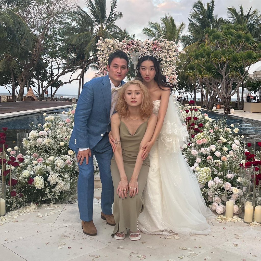 denisekimsays's tweet image. Family portrait