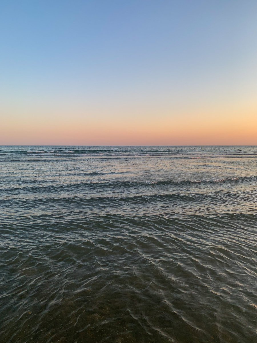 mgomsan's tweet photo. Tomad playita ❤️🐚 https://t.co/jzAyOIZkeT