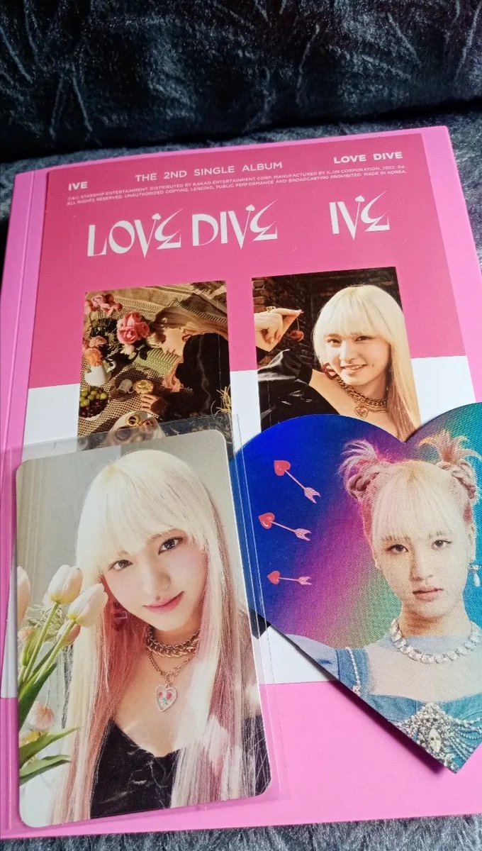 ymicart's tweet photo. helu po late review po @mywshcart ૮₍ • • ₎ა🤍🤍  ~  5☆
🌷Liz tulips arrived safely po🤍, but yung album may dent lang po onte sa gilid pero okay lang hehehe, thankyou den po sa freebie and sa pag pack securely૮₍˶ᵔ ᵕ ᵔ˶₎ა

#mywsh_feedbacks https://t.co/rNSISQgOeZ