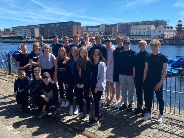 Awesome day out to <a href="/WildShoreDundee/">Wild Shore Dundee</a>, so much fun! Aqua park, ringos and finished with pizza in the park #squadtime #fundaysunday #Dundee #scorchio