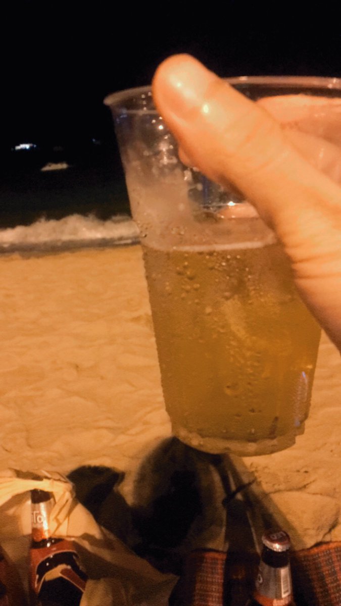 cab_beer's tweet photo. จิบเบาริมเล🌊🍺
#พัทยา #Skinship https://t.co/SSHa6xwU8w