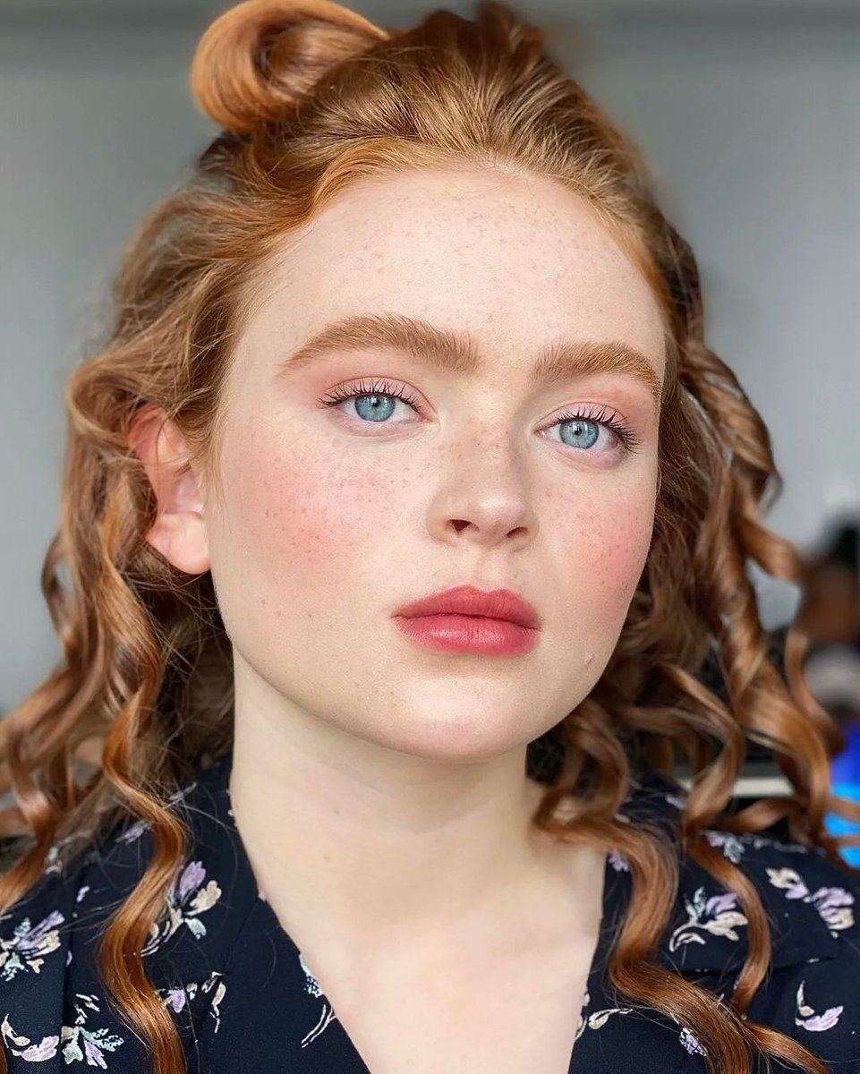 StrangerNews11's tweet photo. SADIE SINK! ❤️📸✨ #StrangerThings https://t.co/6M9VvZlsmC