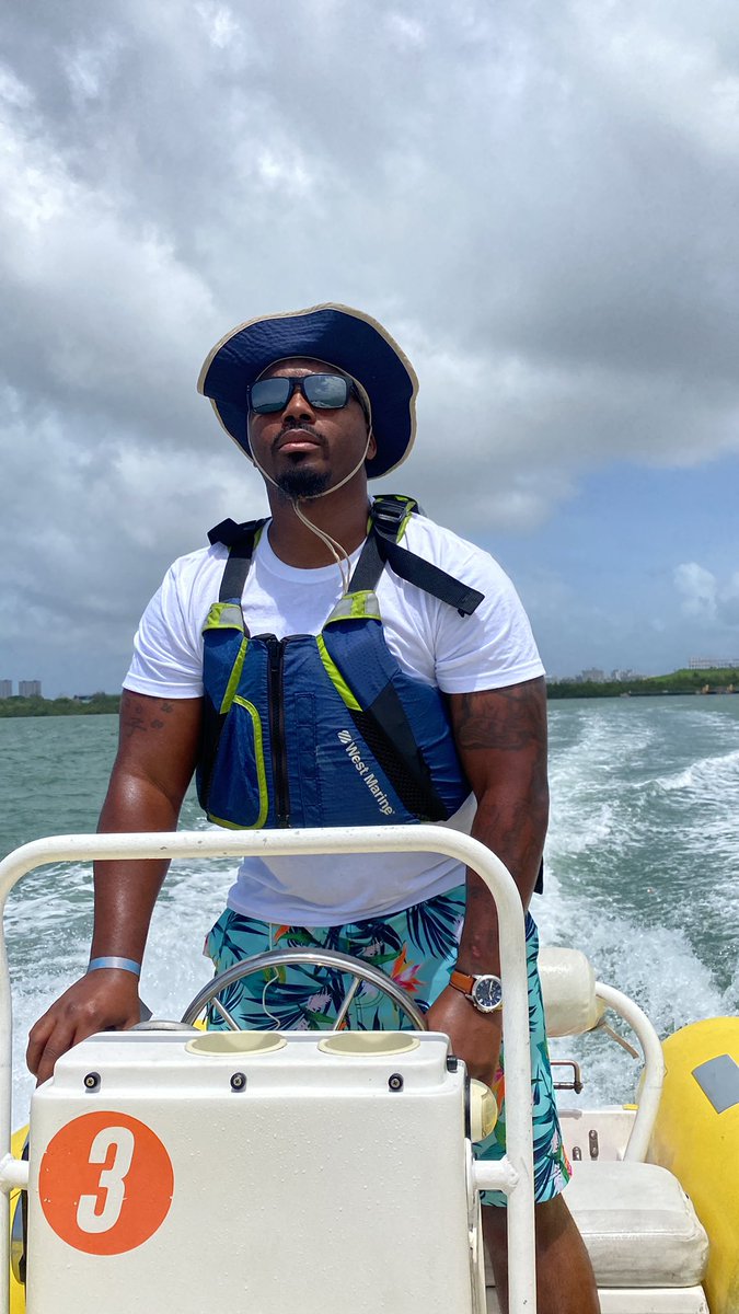 Coach Laine tweet media