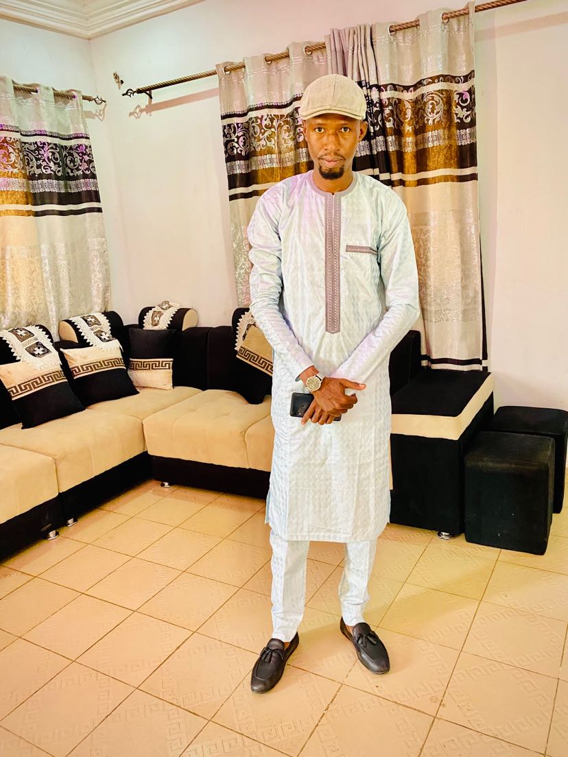 Tidiane_Diaoune's tweet photo. #Malianseliba2k22
#Sambesambe❤
Pour un #Mali meilleur https://t.co/NxRdK9jqhE