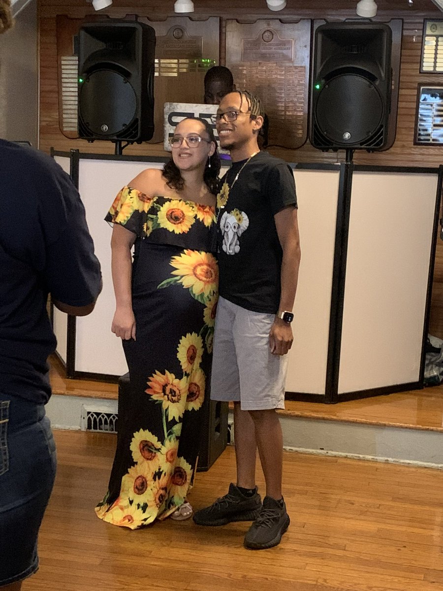 MoreReese_GG's tweet photo. Baby shower vibes 😍 https://t.co/pwibnOt32F
