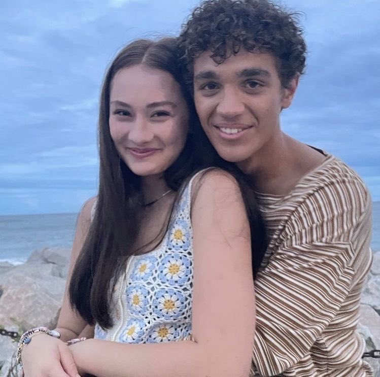 BestofTSITP's tweet photo. I love them ๐ #TheSummerITurnedPretty #TSITP #lolatung #davidiacono #camcameron #belly https://t.co/q5dk2FQX8i
