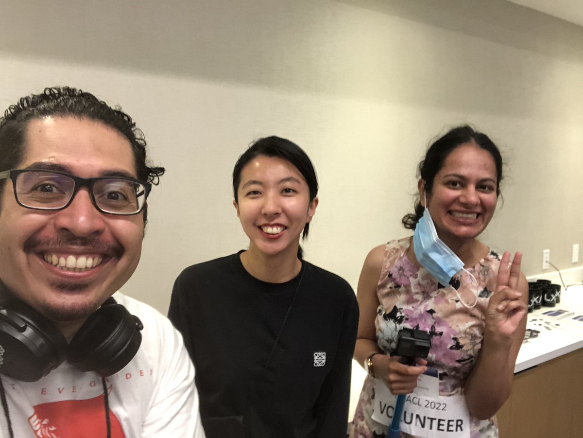 Volunteering at <a href="/naacl/">NAACL</a> <a href="/_LXAI/">LatinX in AI (LXAI)</a> #NAACL2022 with the awesome <a href="/nikita_soni_/">Nikita Soni</a> <a href="/janetlauyeung/">Janet Liu ⛷️</a> 

⭐️💃🏽🎉🖥👾🤖💥

Come meet us at room 507!