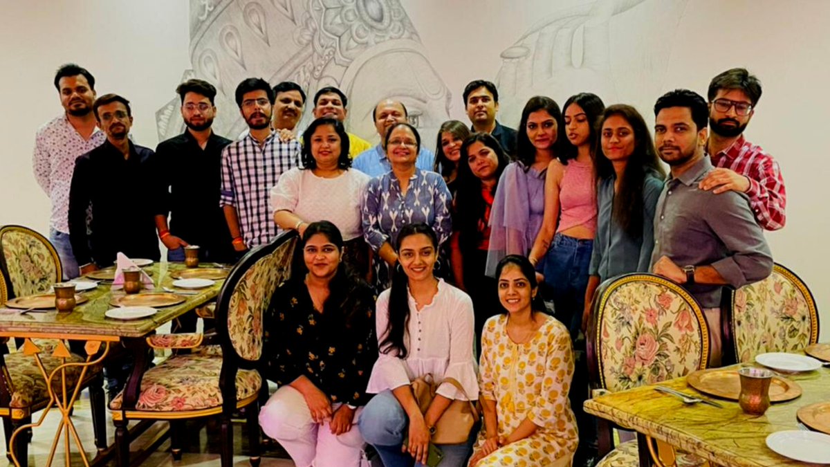 IFWWebStudio's tweet photo. Team IFW Wishes a Very Happy Birthday to our CEO, Mr. @karan_ifw_garg !

We want to thank you for having an open door and listening ears. You are simply the best. We wish you a long and fulfilling life.

#ceo #team #thankyou #ifw #ifwwebstudio #ifwerp #ifw360x #ifwtcpl #ifw2022 https://t.co/26J0tVVuoR