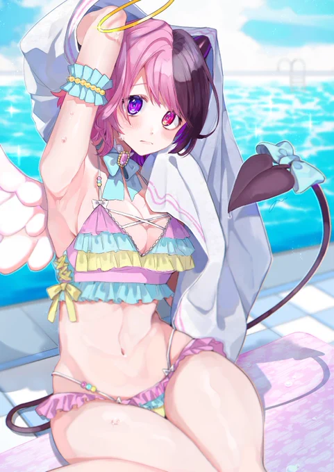 7月5日がビキニの日だったと今更知ったのでビキニか微妙だけど水着の絵 