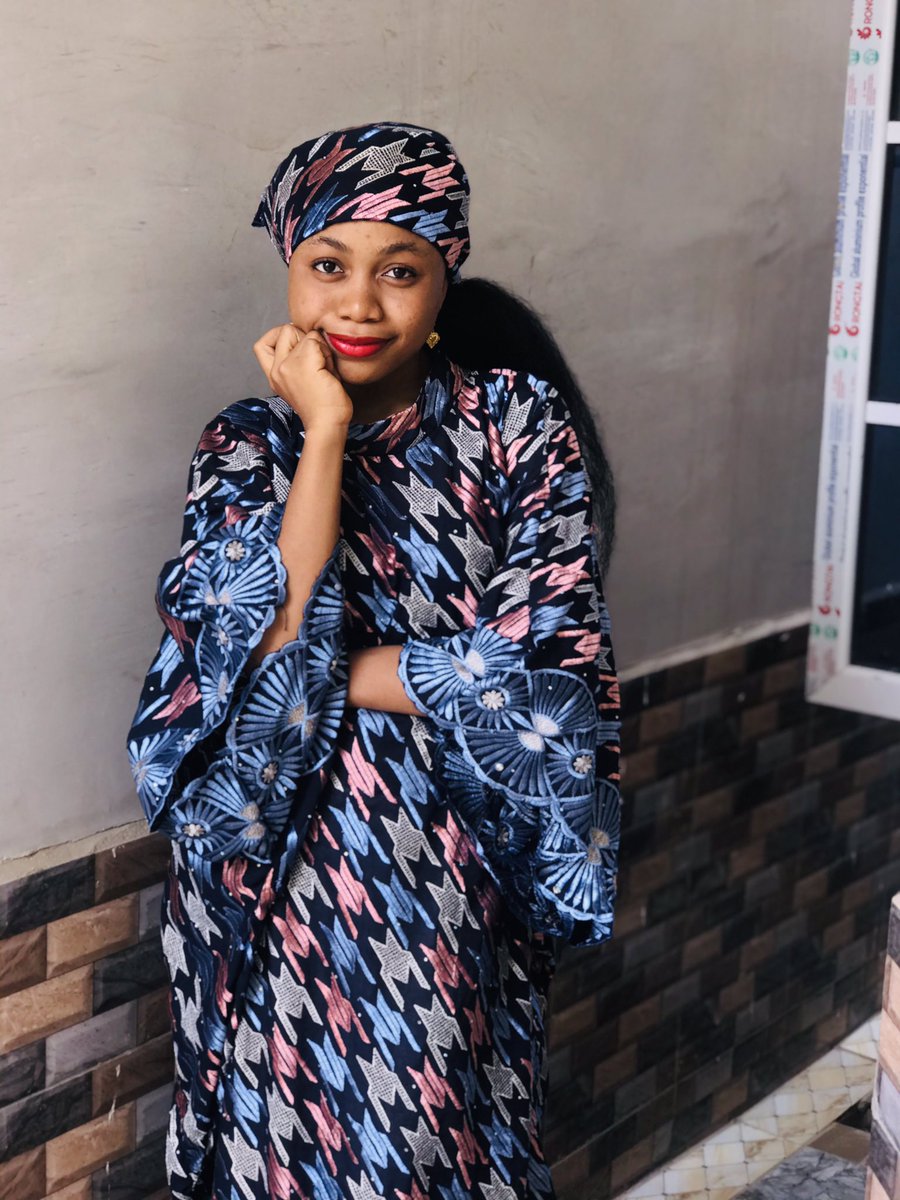 FavouriteLily's tweet photo. Eid Day 2💕💕💫 https://t.co/HIBznjmb7e
