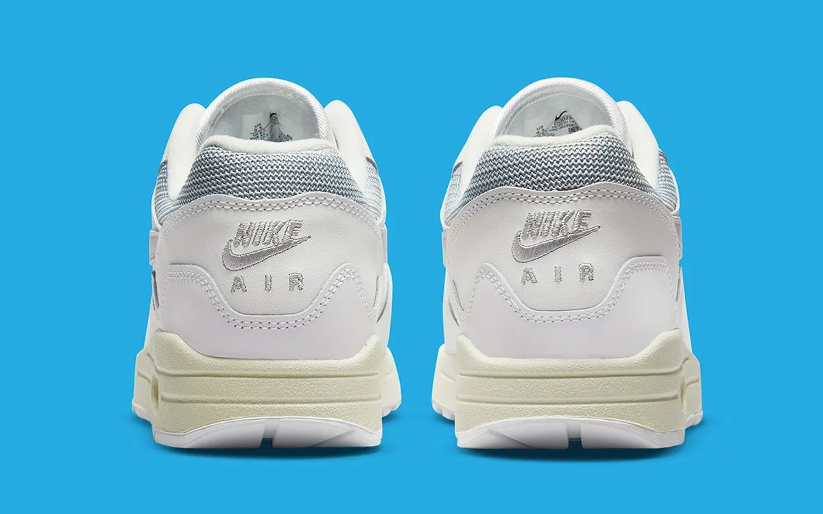 FitThemAll's tweet photo. Les images officielles de la Nike Air Max 1 x Patta « White » ☁️

Cop ou pas? https://t.co/T6LePI2dDr