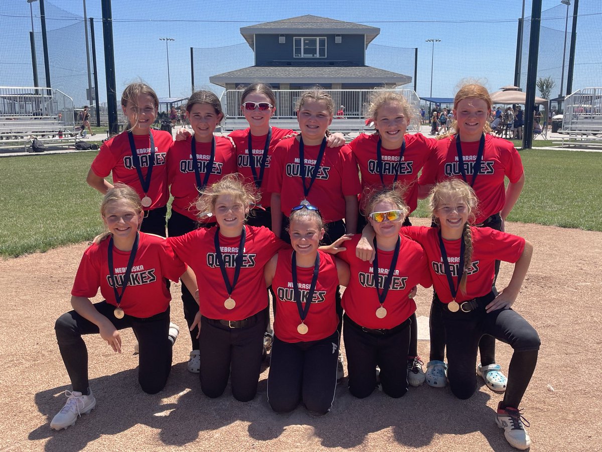 Nebraska Quakes Gold - Byrd tweet media