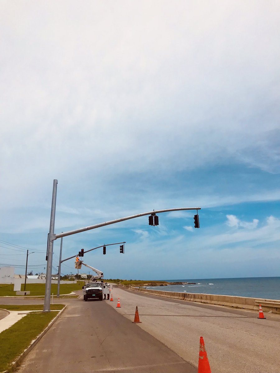 mr_JayToxic's tweet photo. Historic, Hanover gets its ‘first’ stoplight 🚦 https://t.co/BRLV1HQ9K2