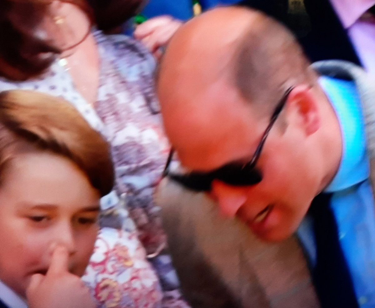 mcgiulio's tweet photo. It's orrible #WimbledonFinal https://t.co/W86kqvGikk