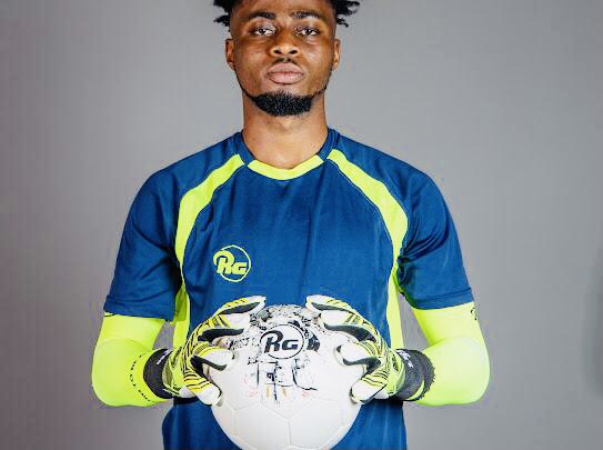 12_baidoo's tweet photo. WE DON’T REGRET￼ BUT WE LEARN LESSONS

#BornToBeAKeeper
@RGGloves 
🇬🇭🇬🇭🇬🇭🇬🇭@rgglovesGhana 
STILL ALOBITA BA https://t.co/KjxBNTn7Bk