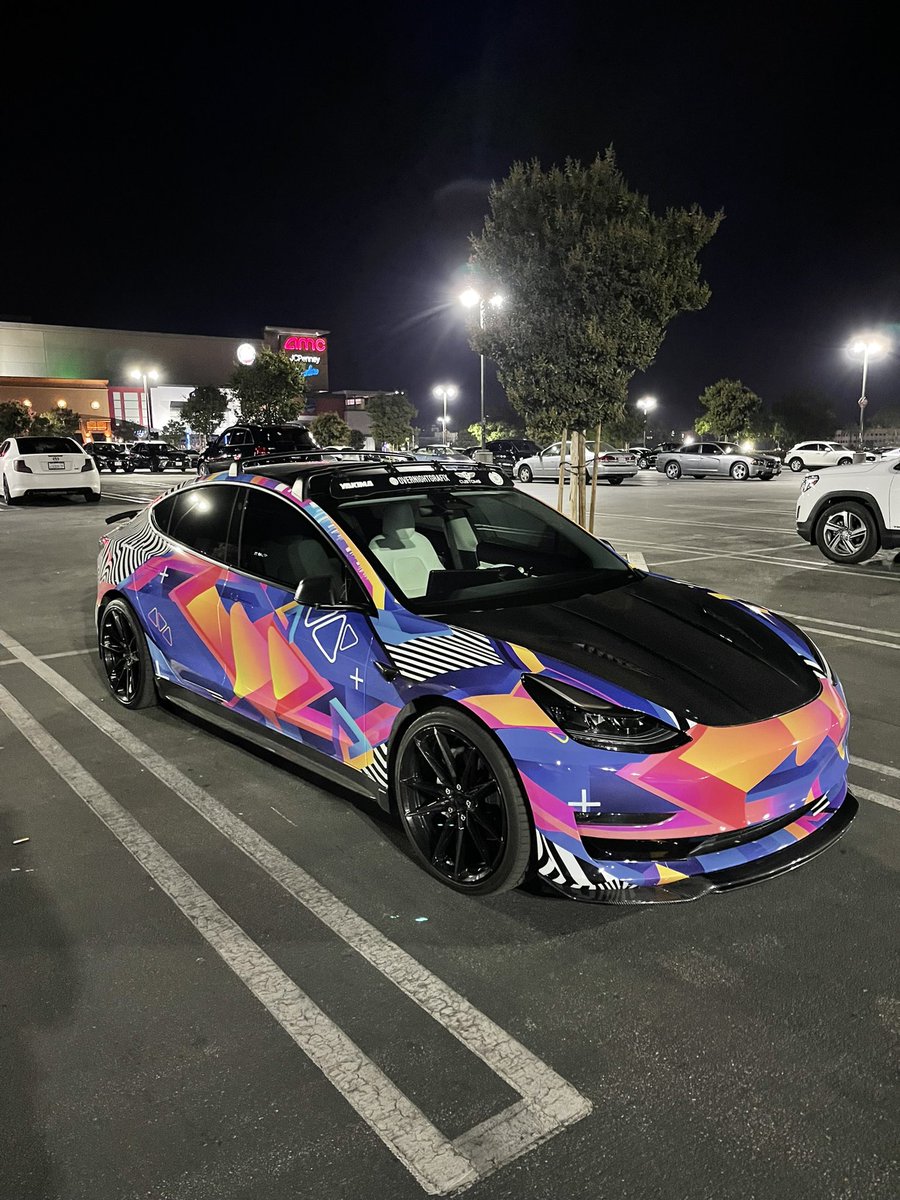 ChargeGoGroup's tweet photo. Dope or nope? https://t.co/4Mv9ioNs1l