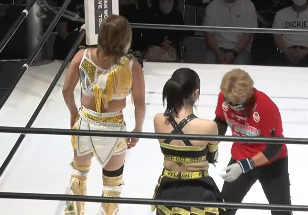 yellowwave0124's tweet photo. Jul.10,2022 #Marvelouspro
大阪176BOX大会
#配信
#永島千佳世 #黄色軍団
#隊長 #Yellowbee
3回も見てしまった‼️
スキルモンスター!スキルモンスター!!スキルモンスター!!!
と(長与さん叫んでた) https://t.co/NvBI4PMu6x