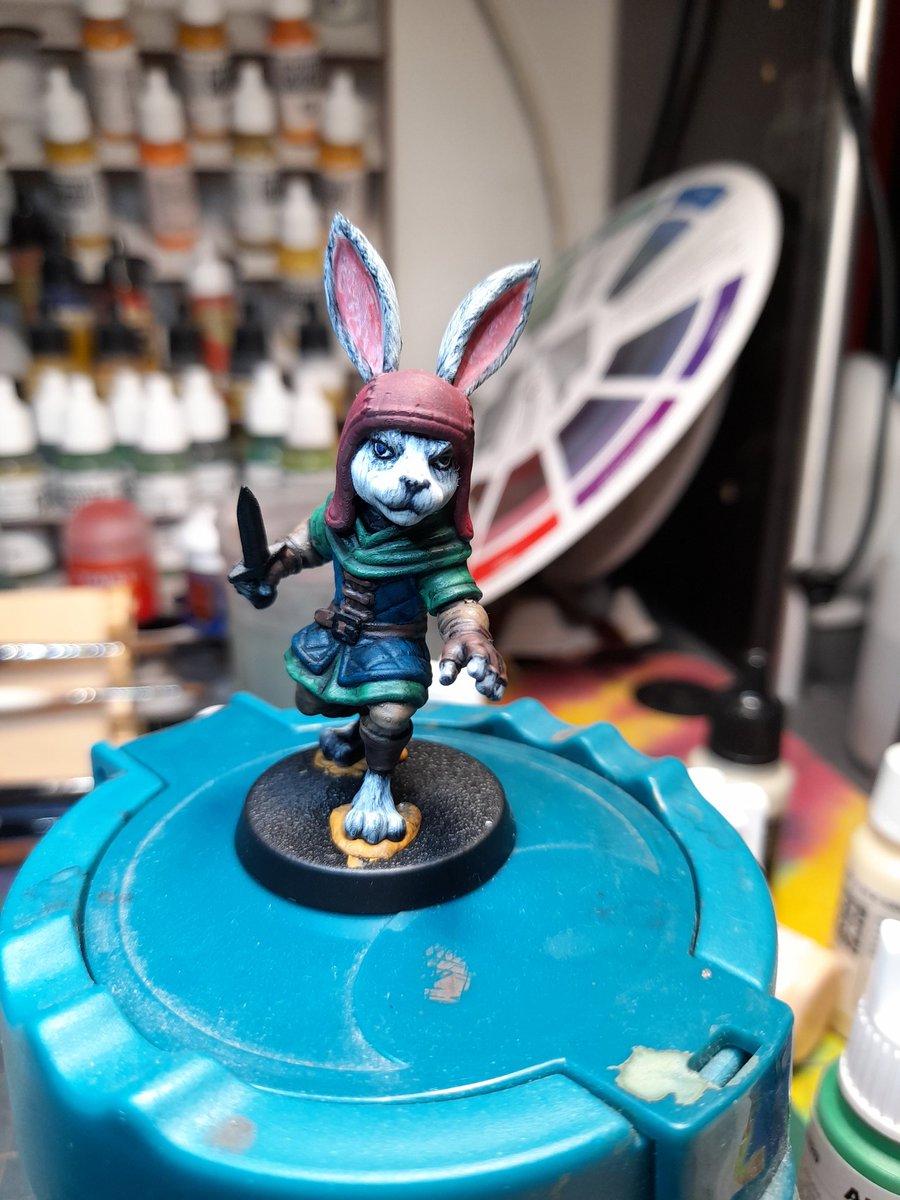 FiG_de_Liiliith's tweet image. Figurine en cour 
#GoOnMaster #hobbystreak #peinturefigurine #peinturefigurative #vallejopaints #impression3d #hobbypainter #hobby #miniaturepainting #lapin #rabbit