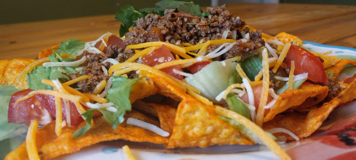 SDHomestead's tweet photo. Taco salad is a quick and easy meal for those nights when you're too tired for a full production in the kitchen.
Get the recipe for our homemade taco seasoning on our blog:
https://t.co/1wV2aJ5QgM
#homemadefood #HomesteadKitchen https://t.co/O3LDyGLAyq