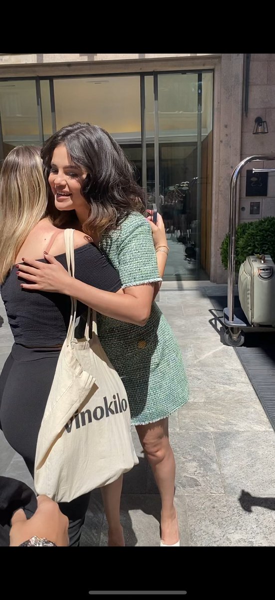 bizzls's tweet photo. words can’t describe how much i’ve waited for this moment, i love you with my whole heart. @selenagomez, thank you for being who you are, I will cherish this moment forever 💜 https://t.co/6BKydtyrrn