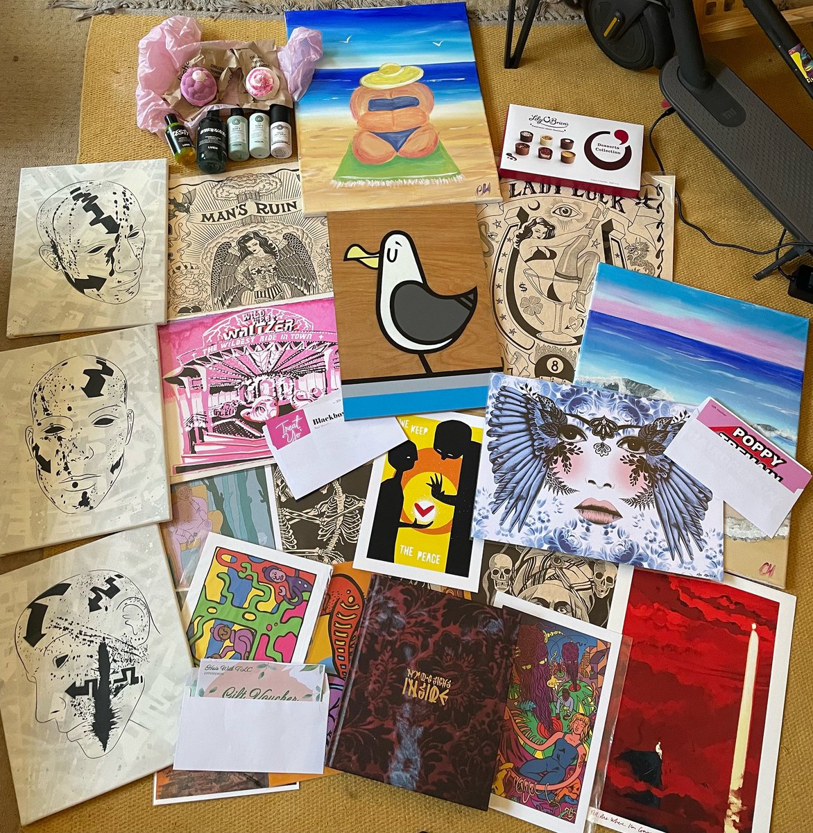 A massive thank you to everyone who has contributed a prize to our raffle so far 🤯 

This pic barely scratches the surface 👀 

Not enough characters or tagging capacity here so pick your poison below for more info 👇 

FB: bit.ly/3anPtgx
Insta: bit.ly/2MOWFTC