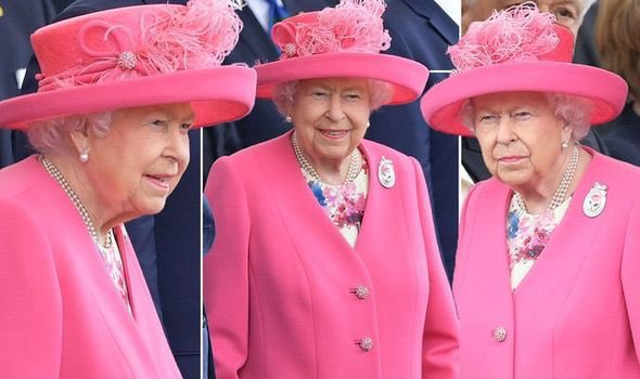 According to <a href="/BBCNews/">BBC News (UK)</a>, Queen Elizabeth has arrived to the #WirelessFest dripped in ALL pink to support Nicki Minaj! 🦄

“I love her [Nicki.] She embodies every bit of the word QUEEN and if I could share the title with anybody, it would be the beautiful Miss Minaj.”