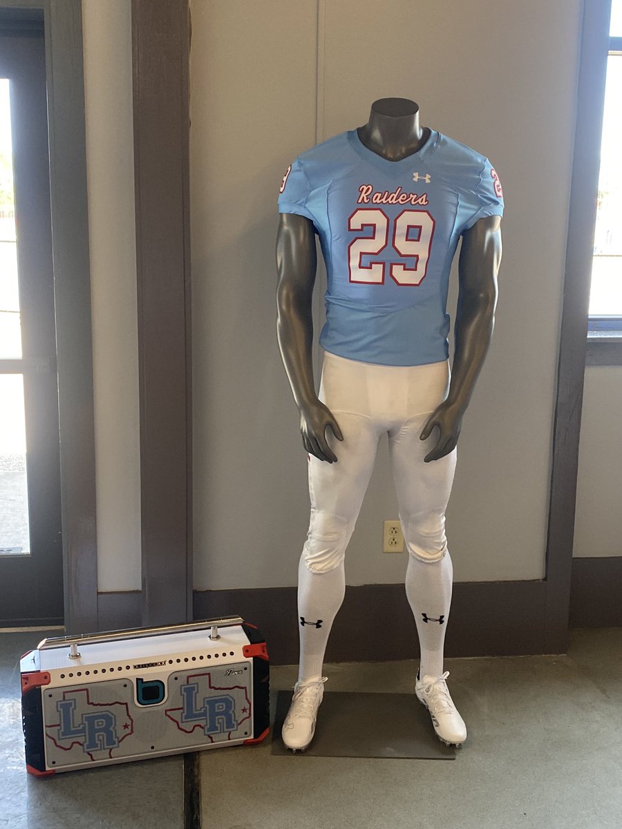 Coach James Reyes tweet media