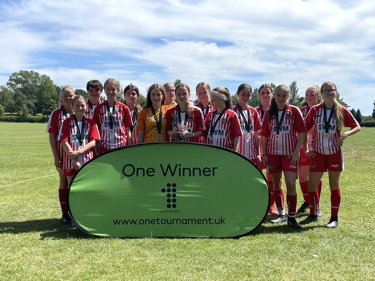 CobrasGirlsFC's tweet photo. The girls had a great day at the @one_tournament at #lilleshall national sports centre today. They came up against some great teams who played some amazing football. They won their final match which ended in a tense penalty shoot out. Big shout out to the GK who was excellent. https://t.co/DrmU7t8TWq